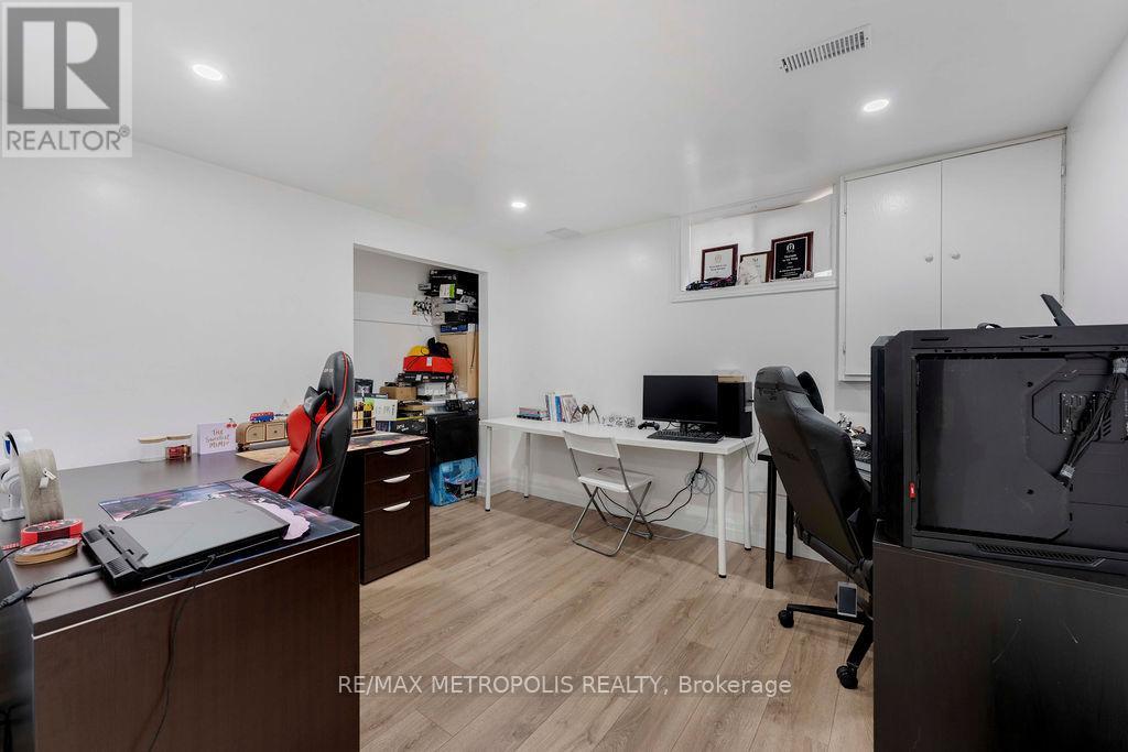 Photo 34 of 21 Walters Court, St Catharines ON