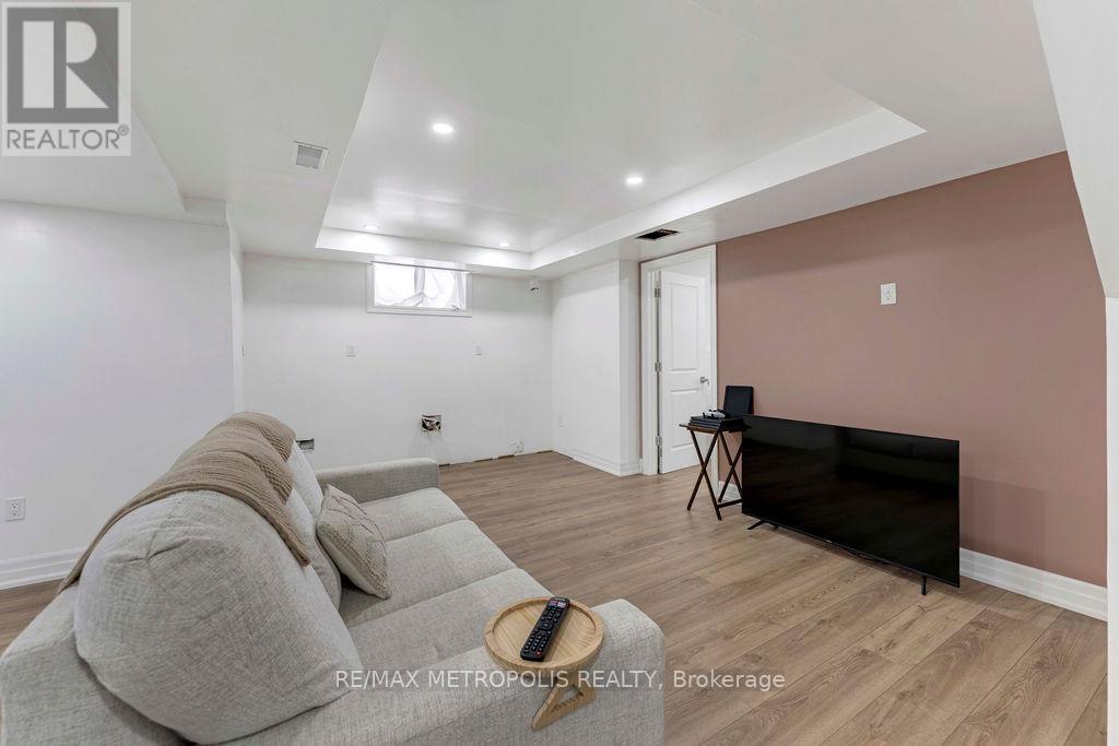 Photo 43 of 21 Walters Court, St Catharines ON