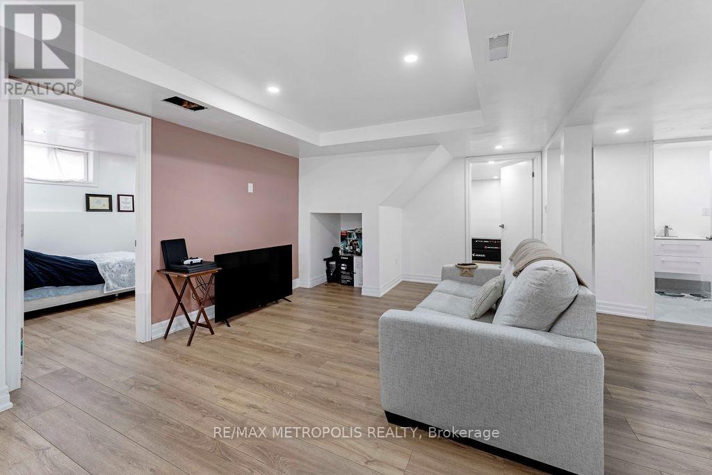Photo 44 of 21 Walters Court, St Catharines ON