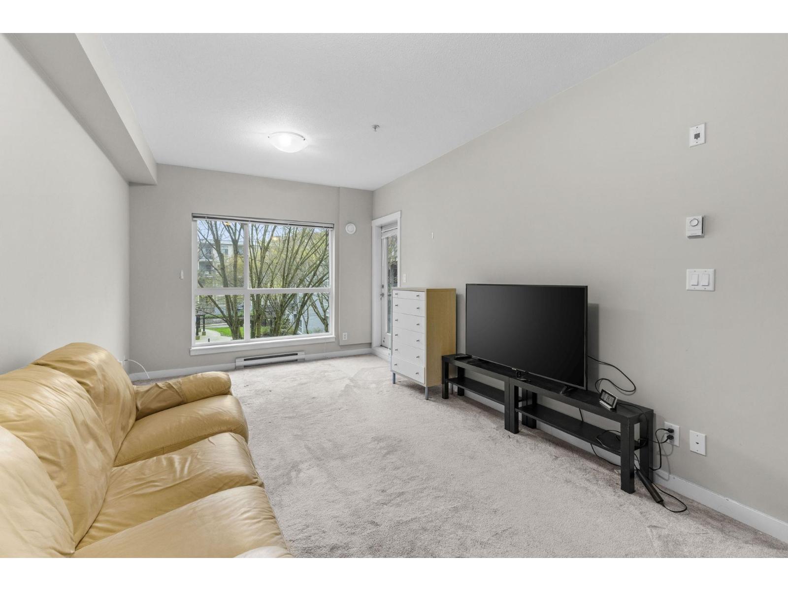 Photo 1 of 425 13733 107 A Avenue, Surrey BC
