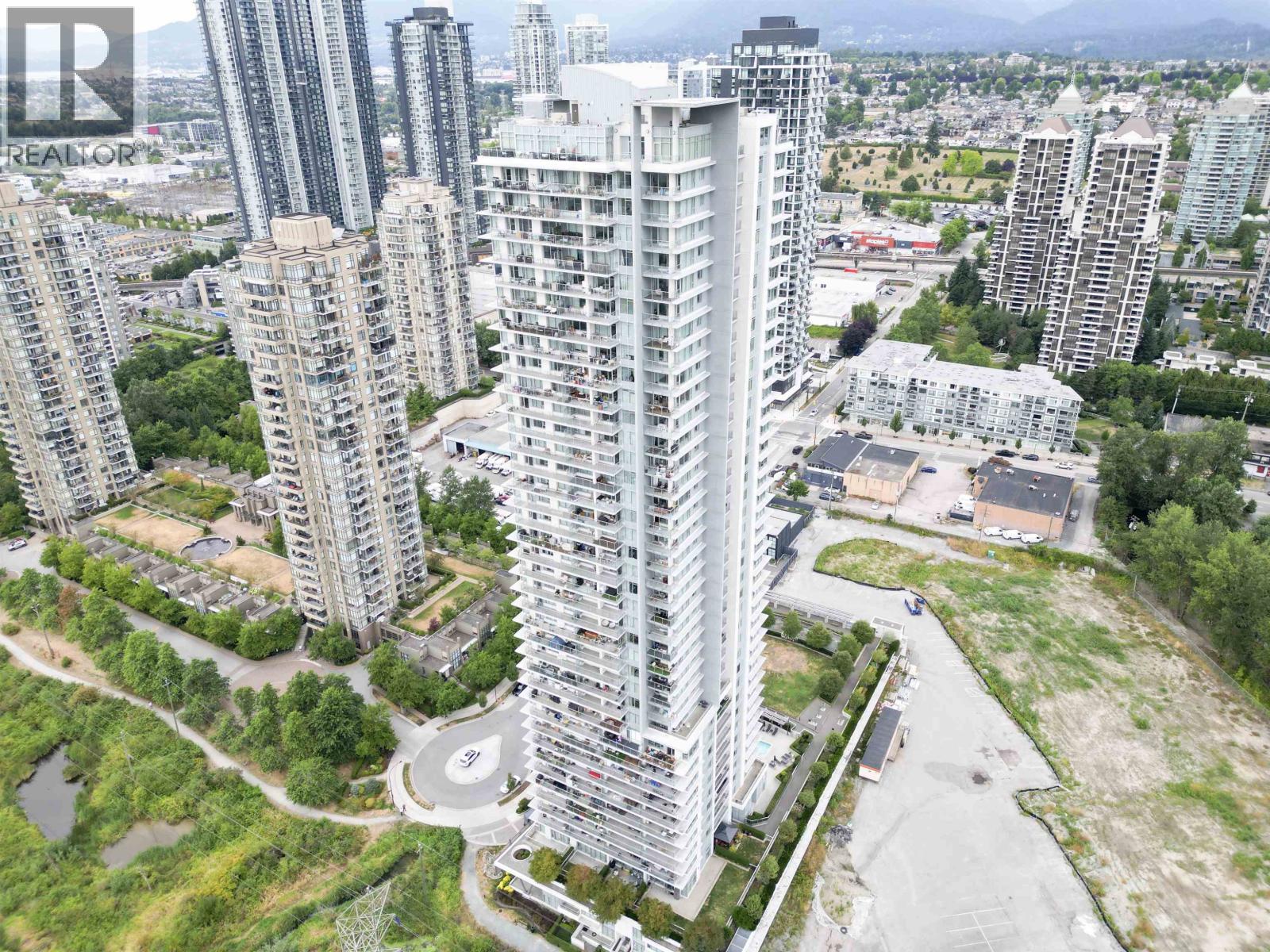 Photo 1 of 2901 2388 Madison Avenue, Burnaby BC
