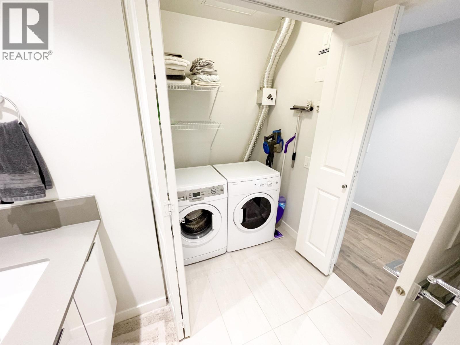 Photo 18 of 2901 2388 Madison Avenue, Burnaby BC
