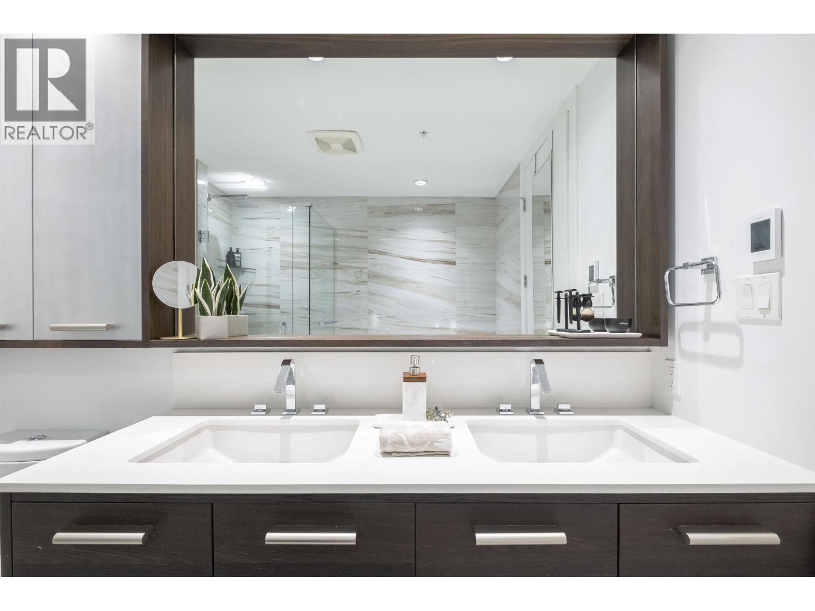 Photo 20 of 2703 2378 Alpha Avenue, Burnaby BC