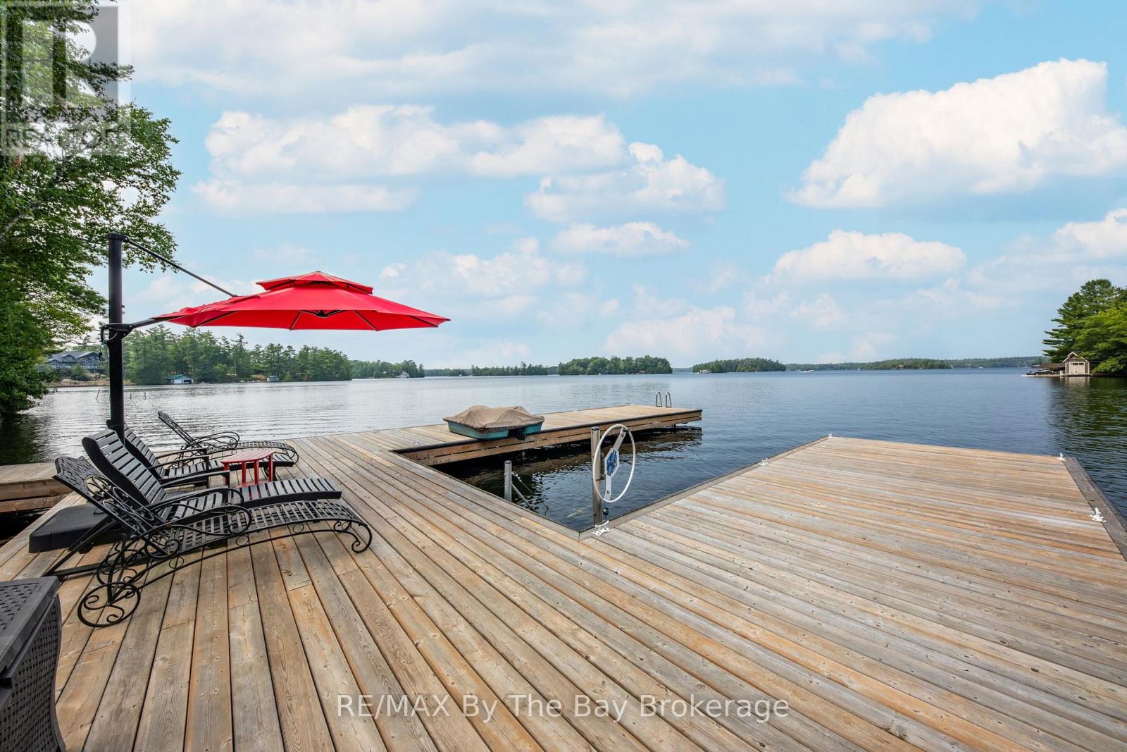Photo 2 of 4104 East Shore Road, Severn ON