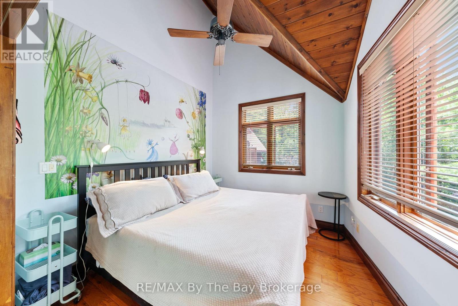 Photo 20 of 4104 East Shore Road, Severn ON