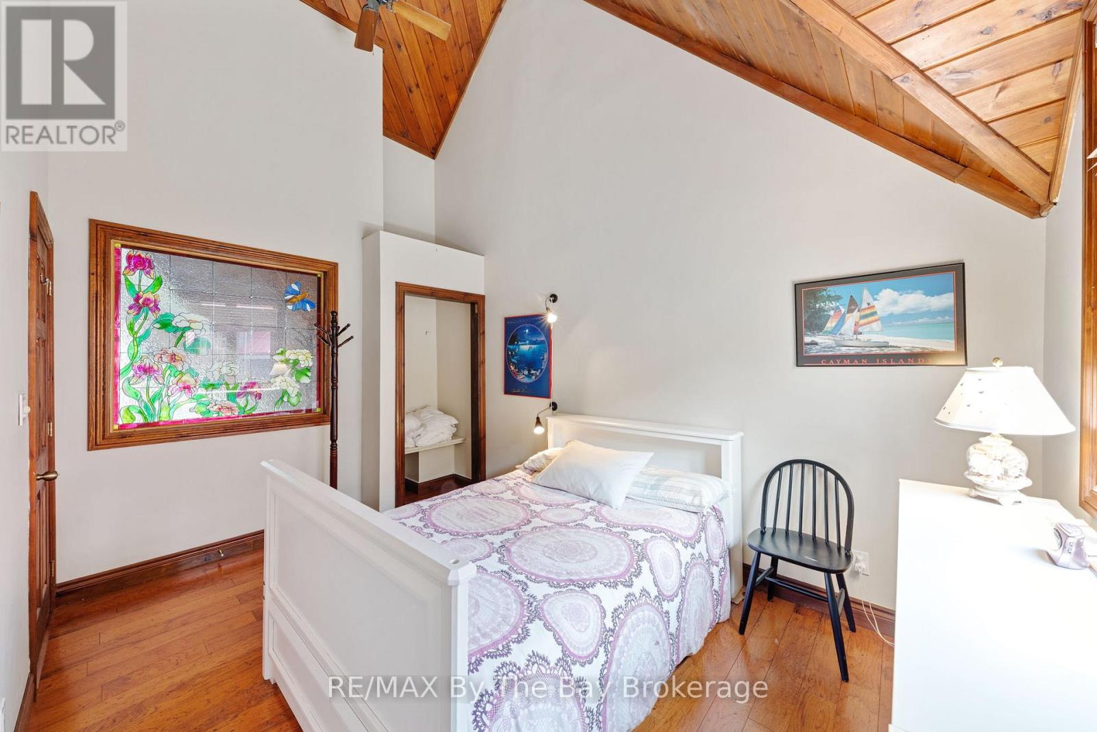 Photo 21 of 4104 East Shore Road, Severn ON