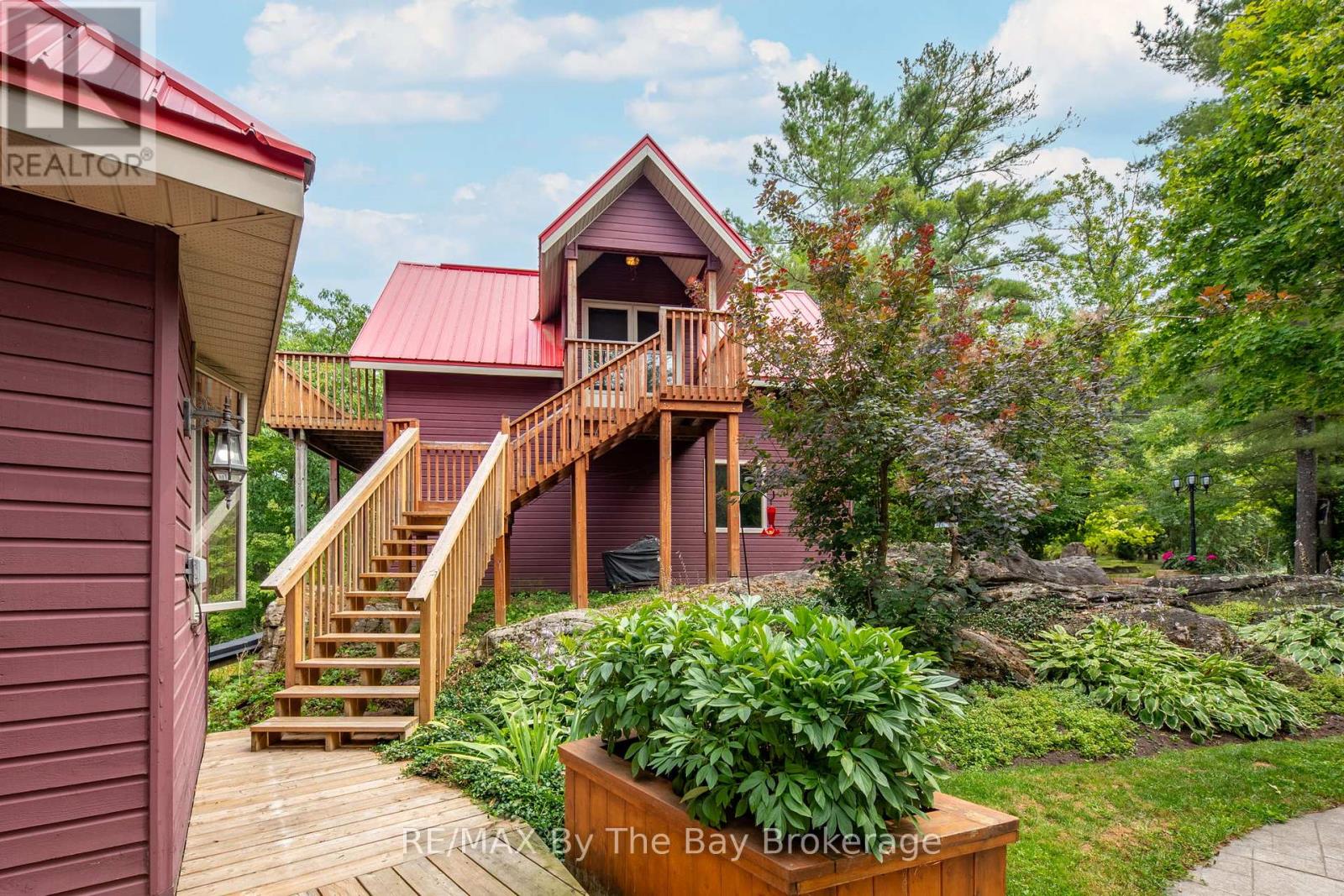 Photo 35 of 4104 East Shore Road, Severn ON