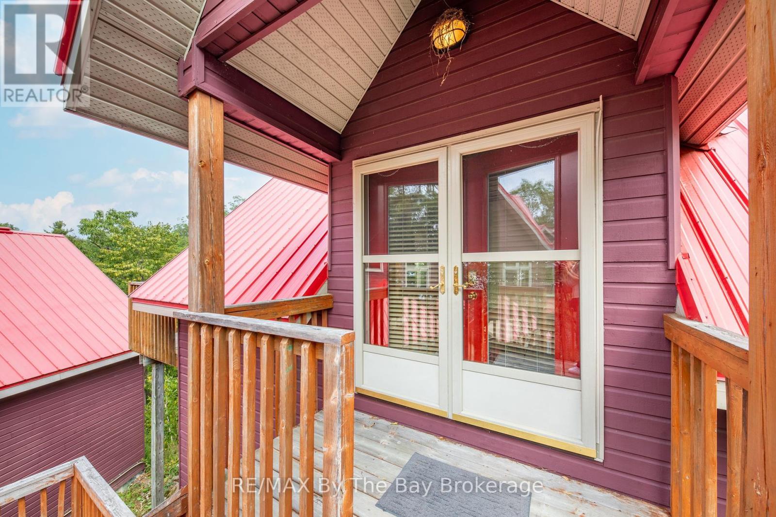 Photo 36 of 4104 East Shore Road, Severn ON