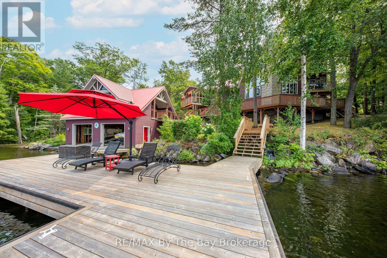 Photo 4 of 4104 East Shore Road, Severn ON
