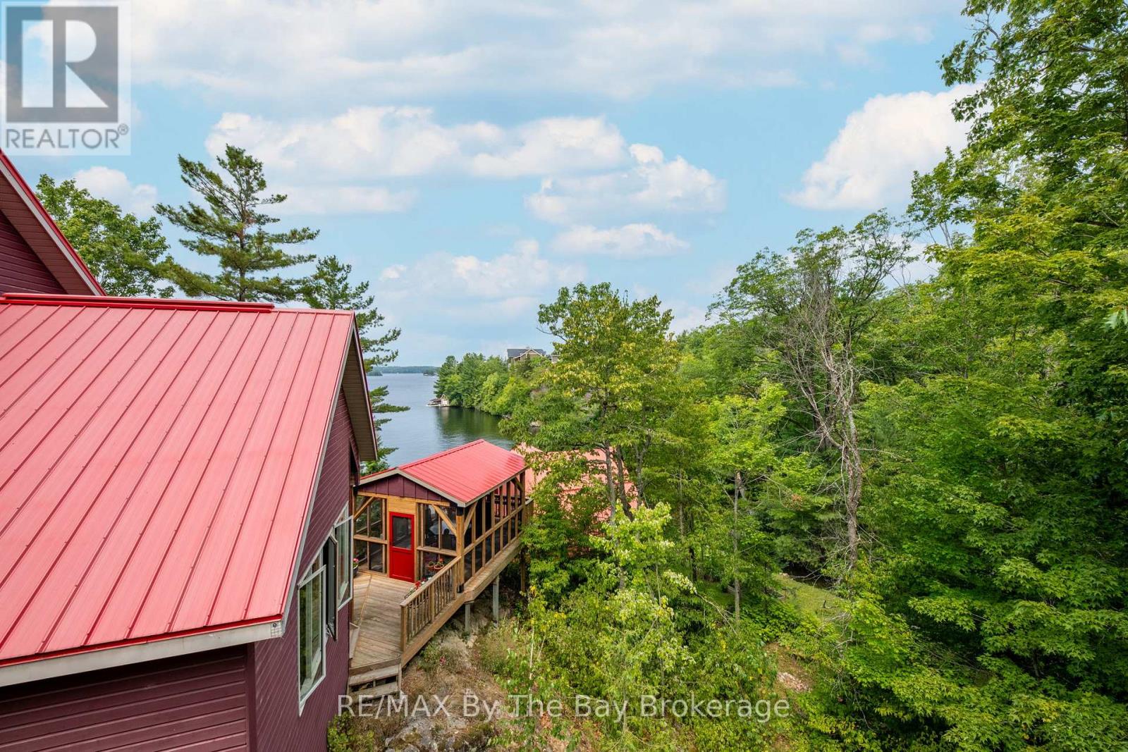 Photo 41 of 4104 East Shore Road, Severn ON