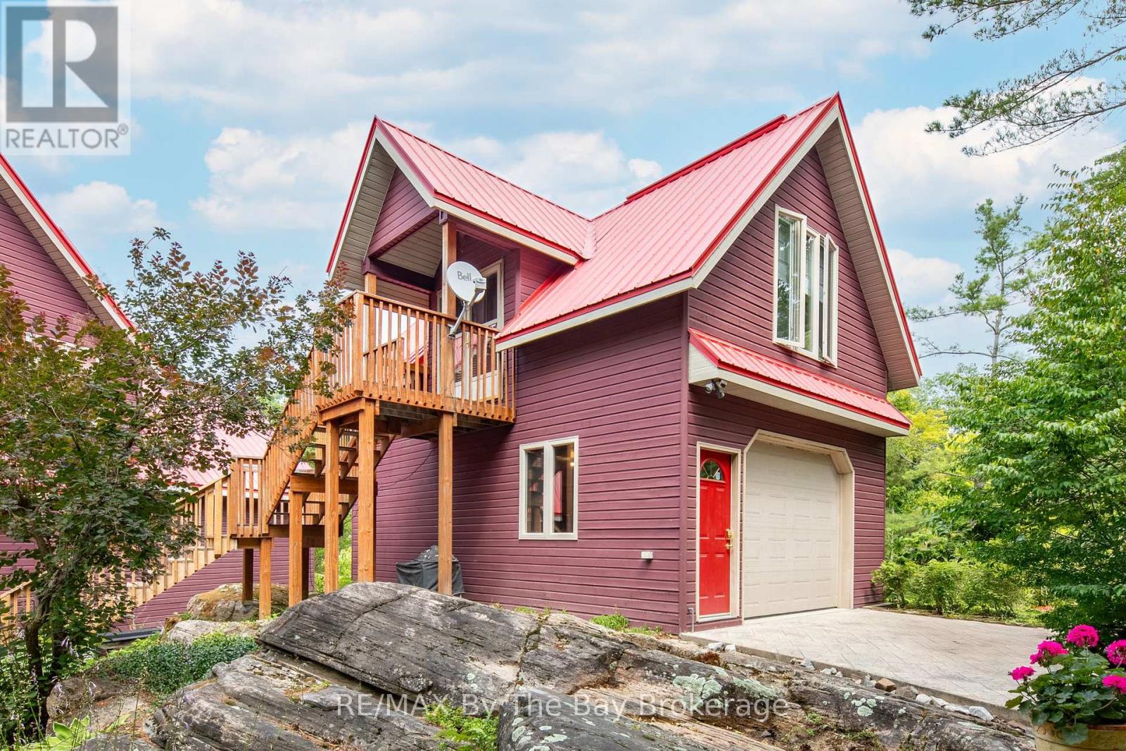 Photo 42 of 4104 East Shore Road, Severn ON