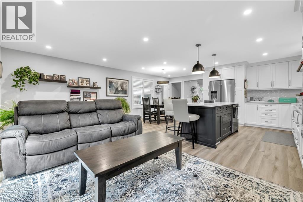 Photo 20 of 78 Potters Way Way, Woodstock ON