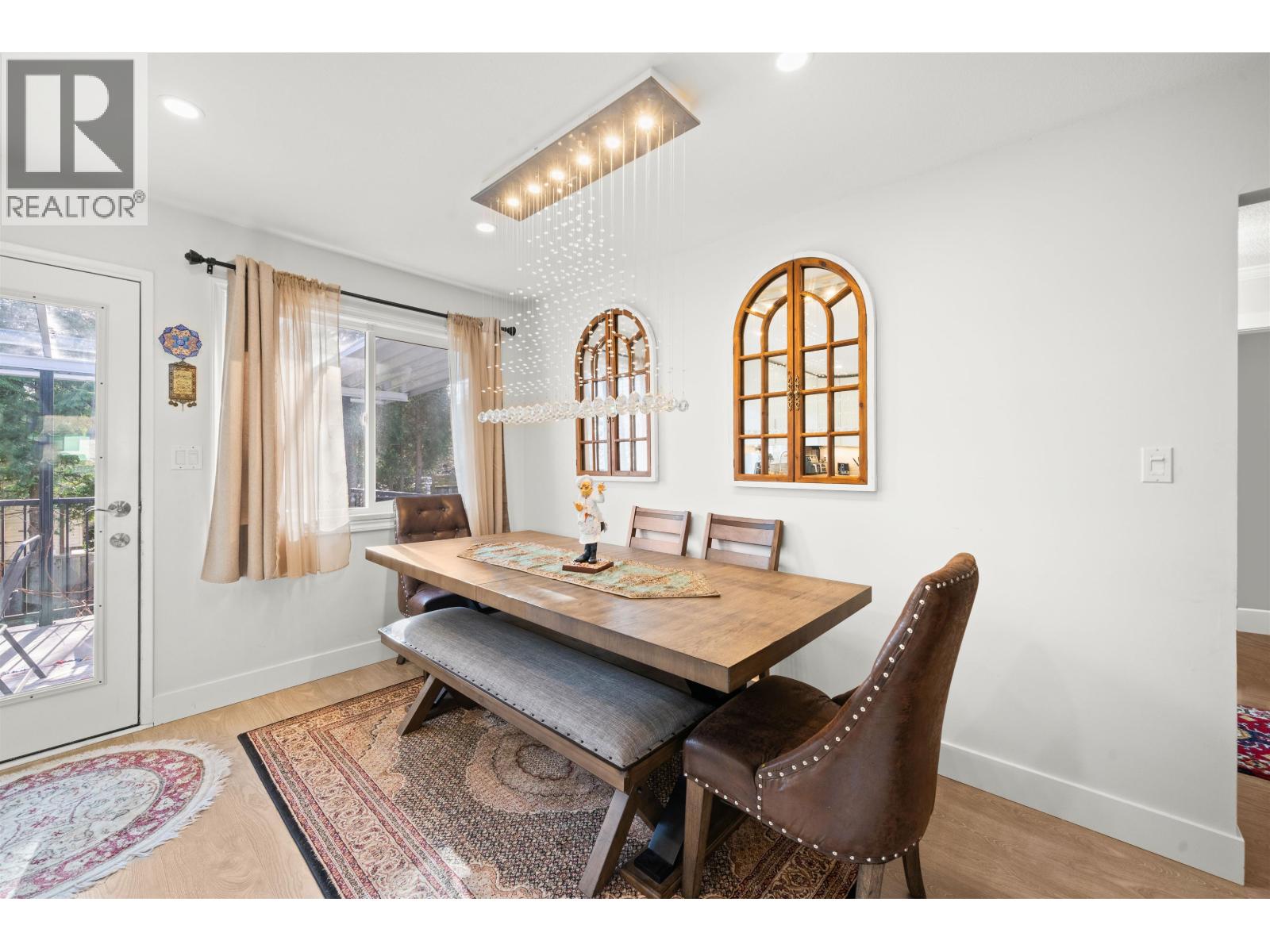 Photo 11 of 2333 Kirkstone Road, North Vancouver BC