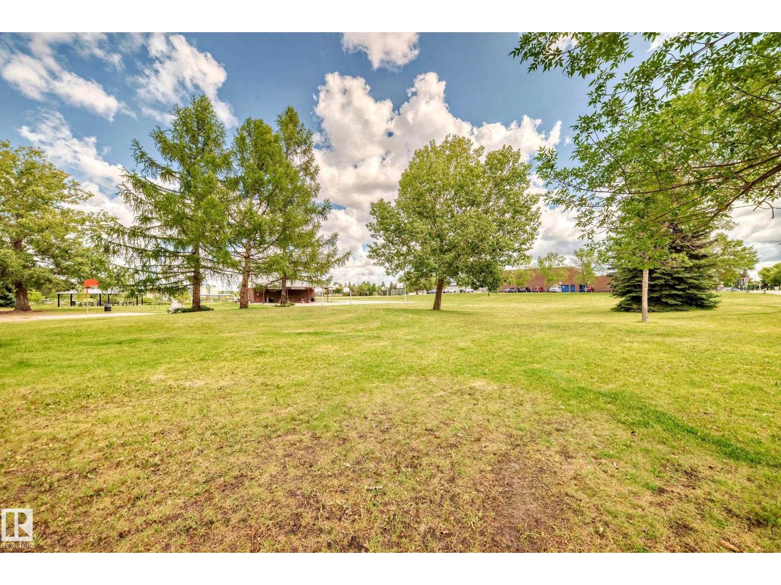 Photo 27 of 1141 60 St Nw, Edmonton AB