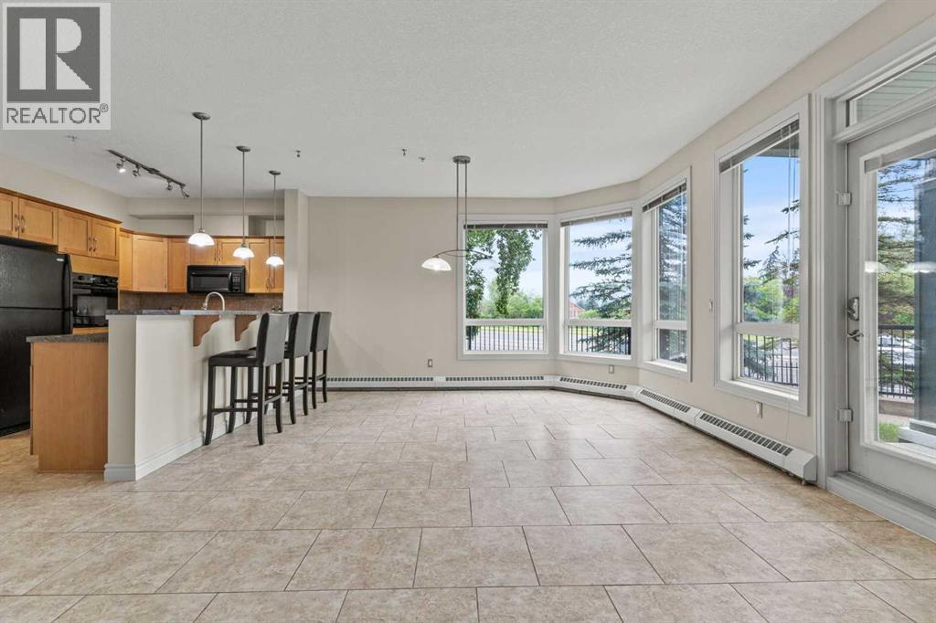 Single Family House for Sale in    Avenue NW Varsity Calgary 