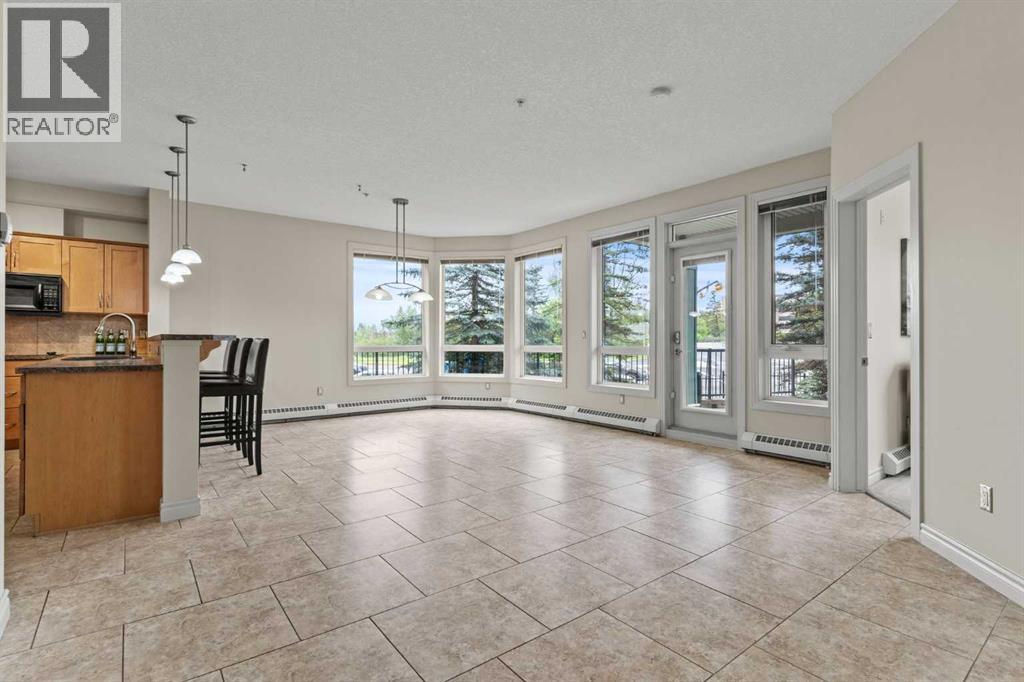 Single Family House for Sale in    Avenue NW Varsity Calgary 