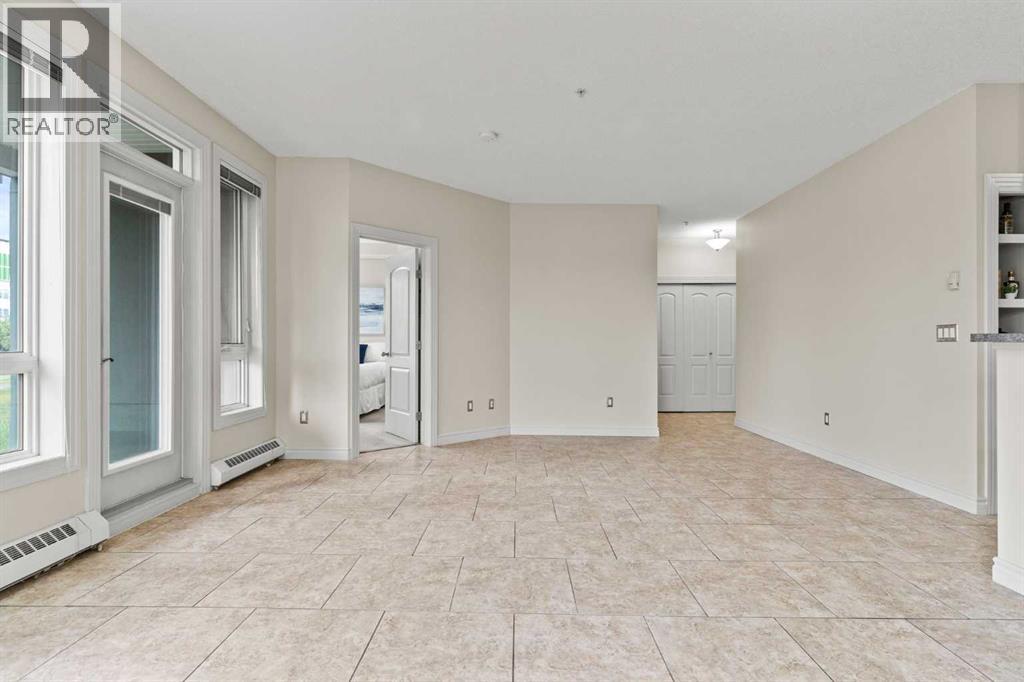 Single Family House for Sale in    Avenue NW Varsity Calgary 
