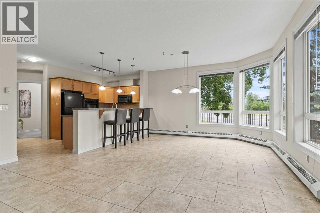 Single Family House for Sale in    Avenue NW Varsity Calgary 