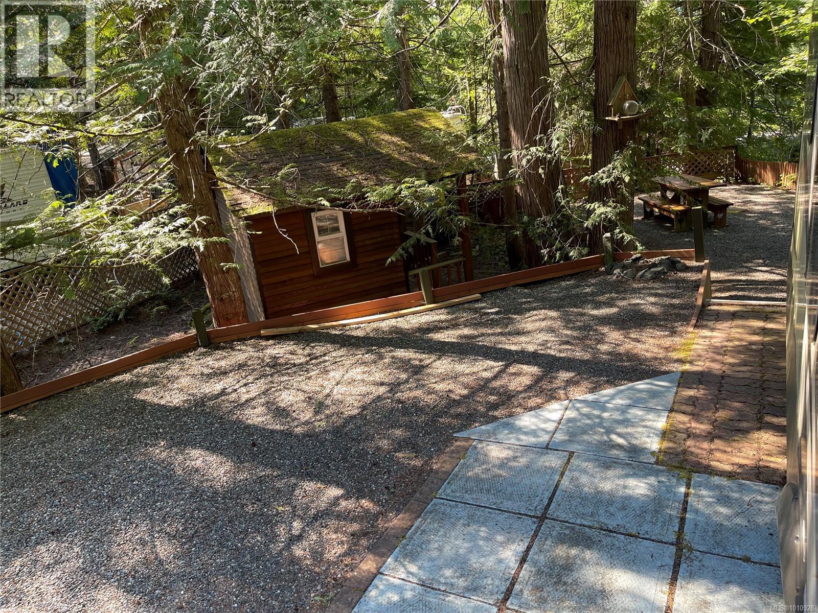 C-11 2650 Turnbull Rd, Bowser