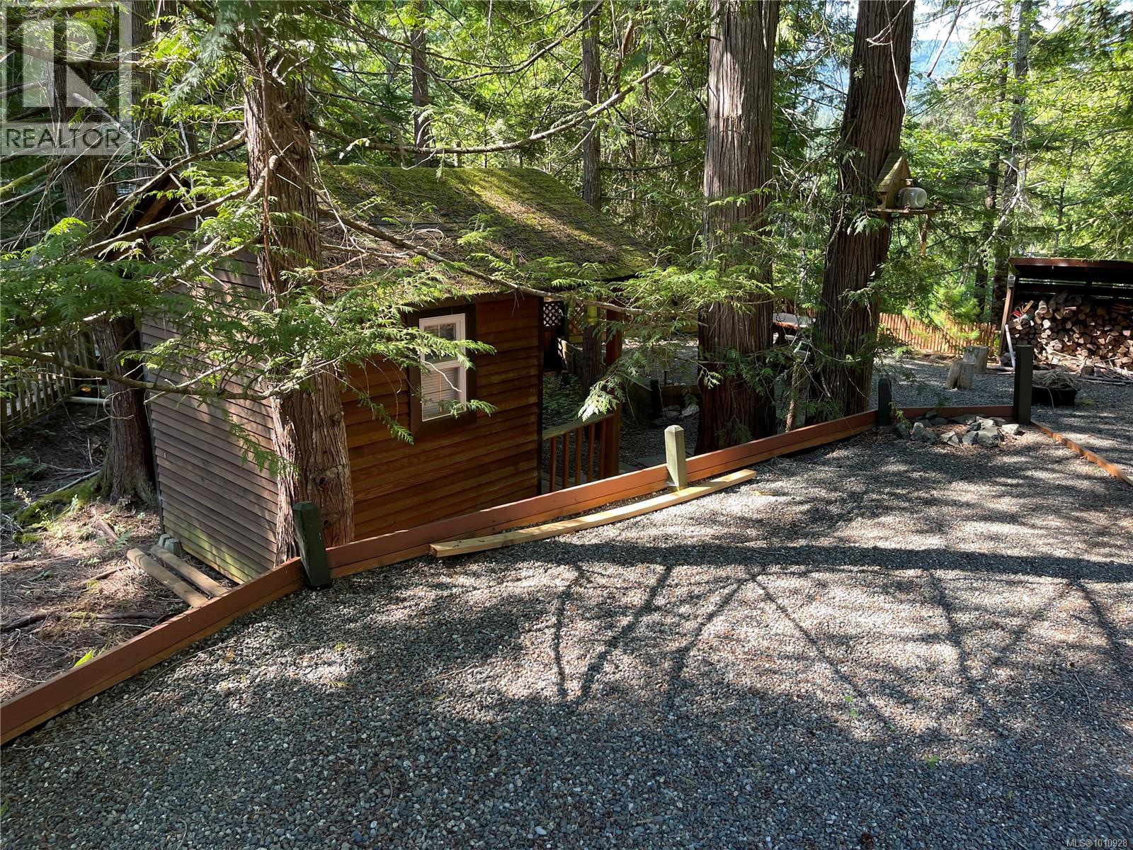 C-11 2650 Turnbull Rd, Bowser