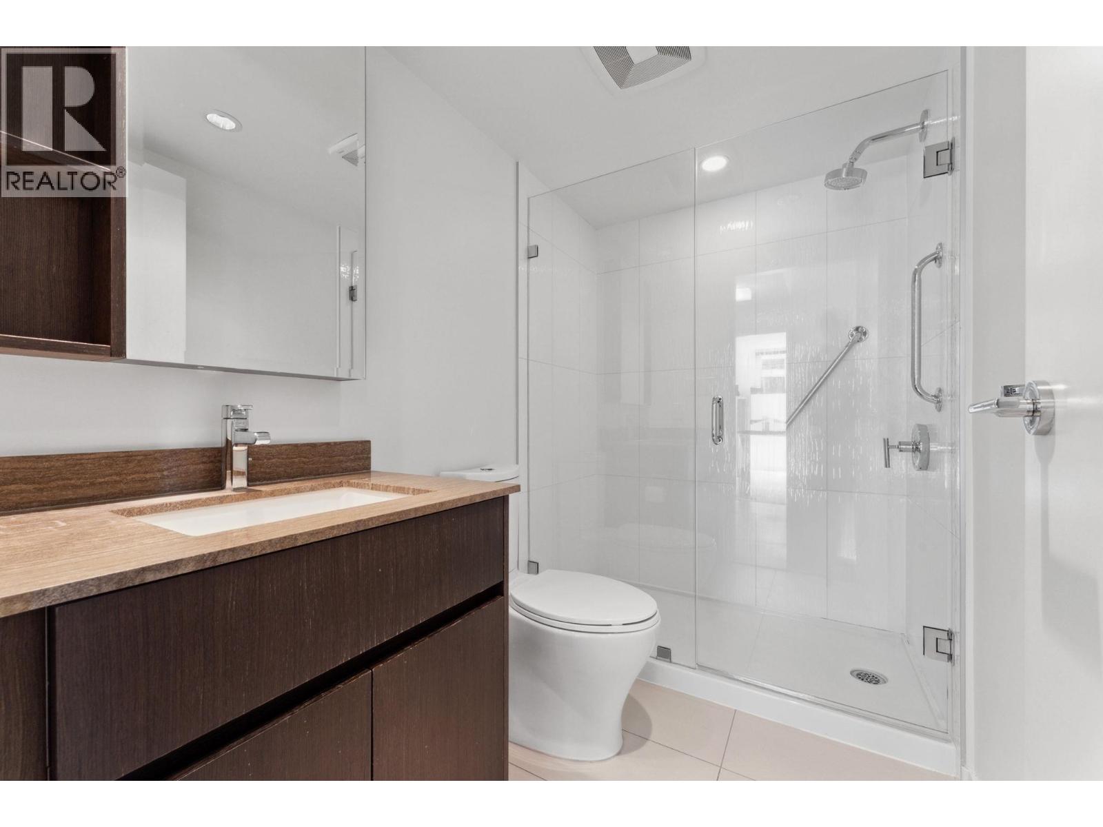 Photo 13 of 713 7988 Ackroyd Road, Richmond BC