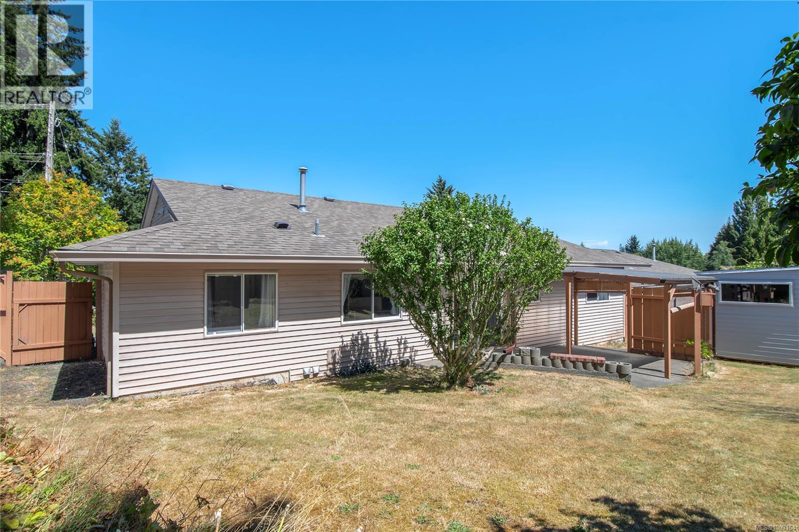 Photo 28 of 2904 Apple Dr, Campbell River BC
