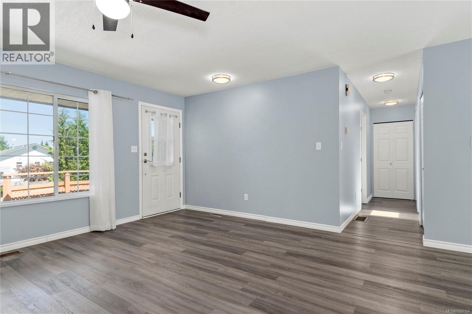 Photo 1 of 2904 Apple Dr, Campbell River BC
