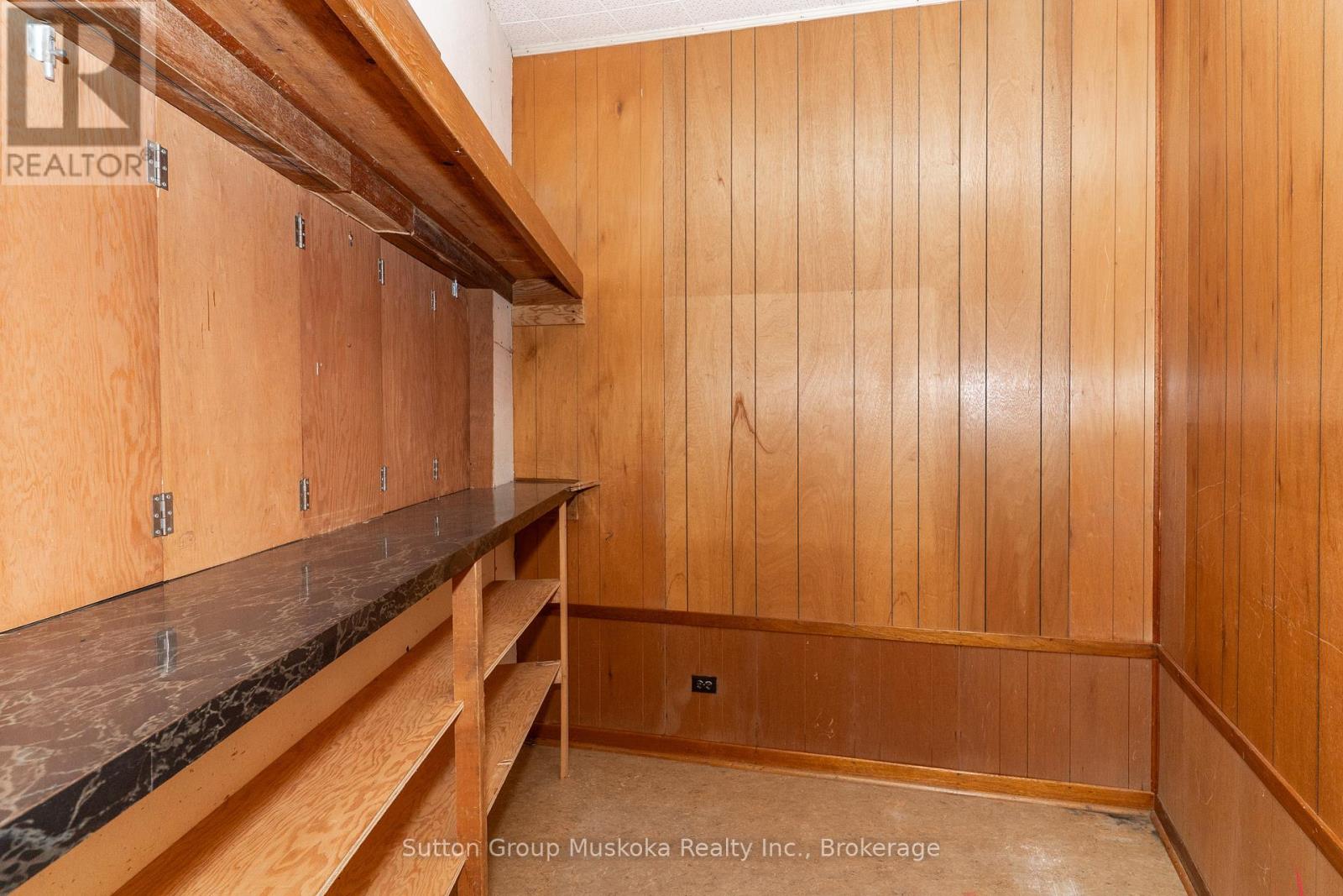 Photo 10 of 707 Muskoka Road 3 Road N, Huntsville ON