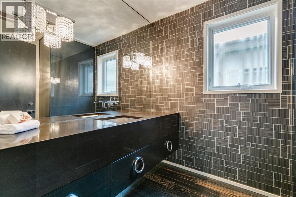 Photo 27 of 1222 18 Street Nw, Calgary AB