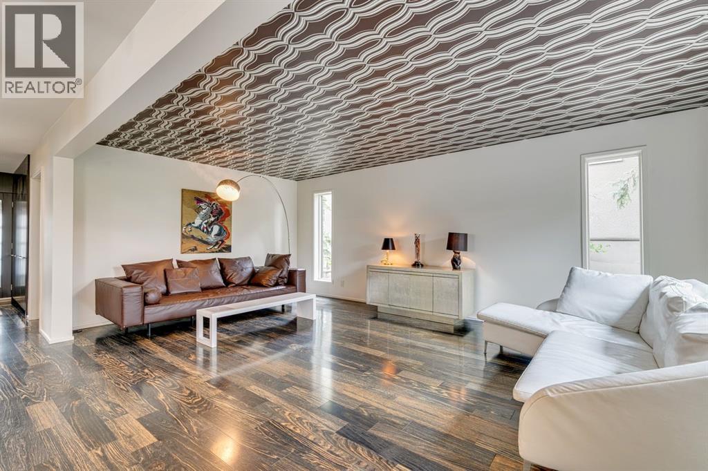 Photo 33 of 1222 18 Street Nw, Calgary AB
