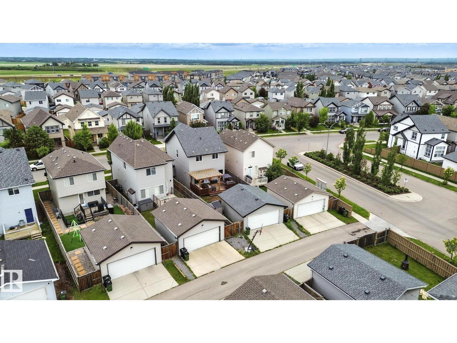 Photo 57 of 1194 Mcconachie Bv Nw, Edmonton AB