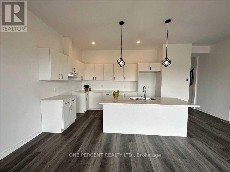 Photo 29 of 12 Beaverloch Drive, Thorold ON