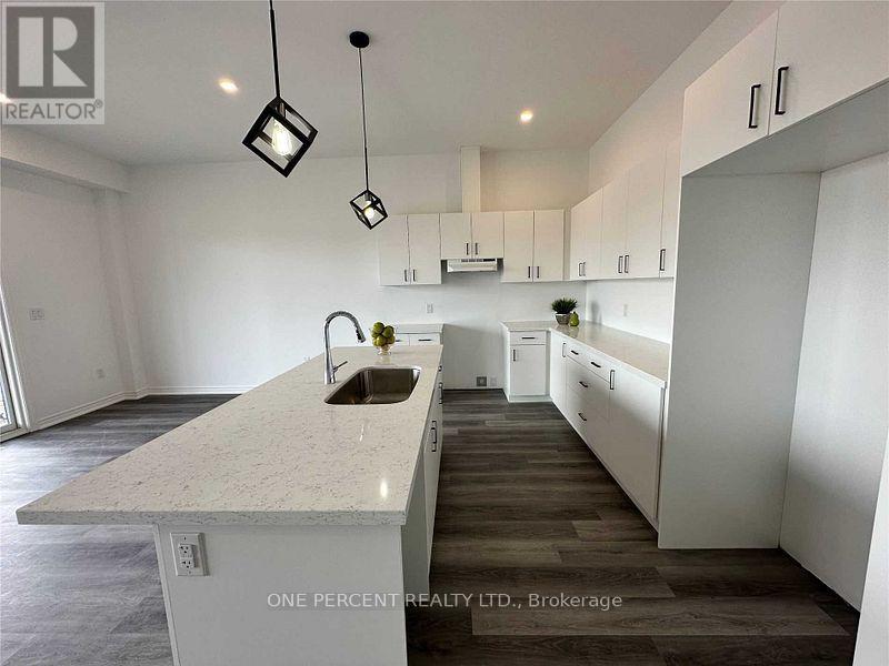 Photo 23 of 12 Beaverloch Drive, Thorold ON