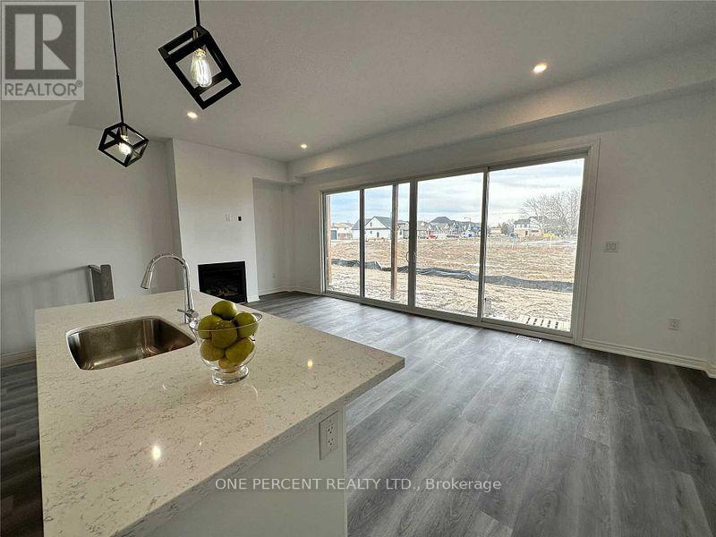Photo 30 of 12 Beaverloch Drive, Thorold ON