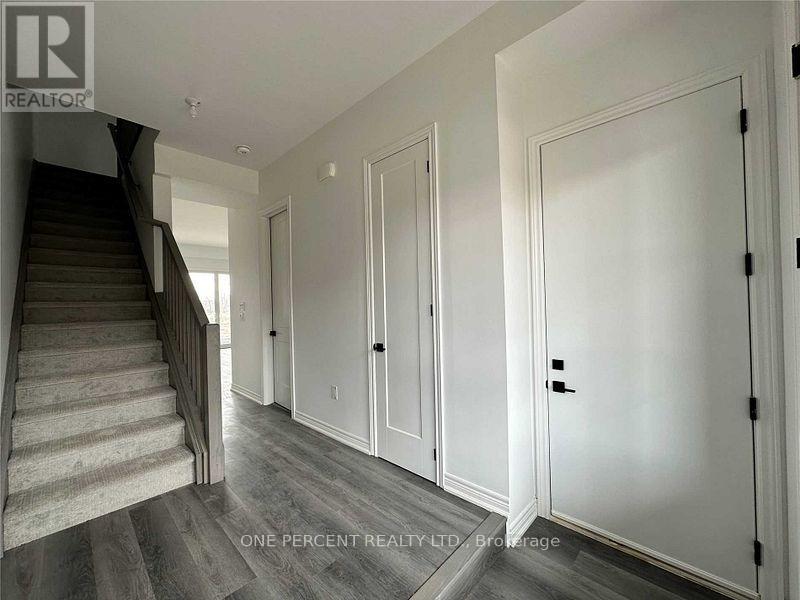 Photo 5 of 12 Beaverloch Drive, Thorold ON