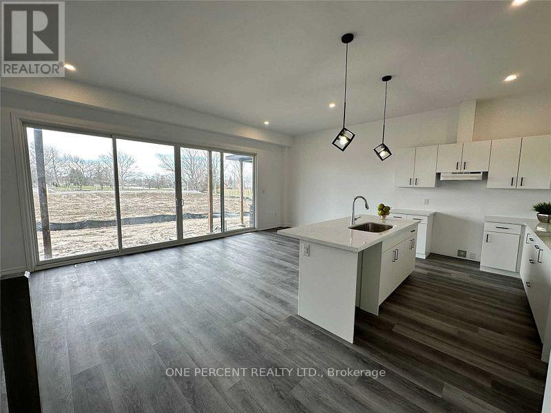 Photo 27 of 12 Beaverloch Drive, Thorold ON