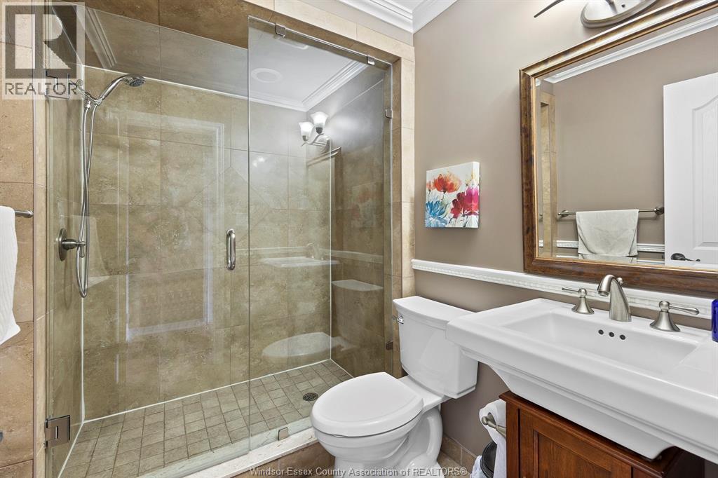 Photo 17 of 1690 Golfview Drive, Lasalle ON