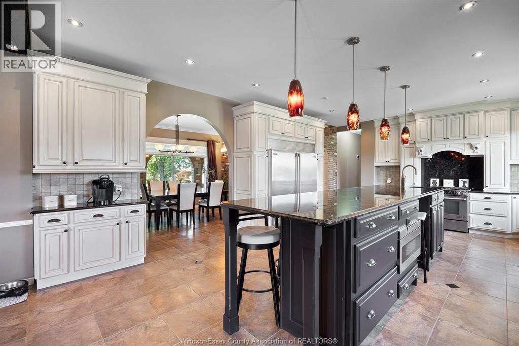 Photo 14 of 1690 Golfview Drive, Lasalle ON