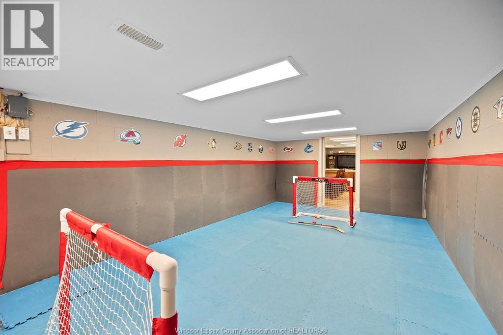Photo 27 of 1690 Golfview Drive, Lasalle ON