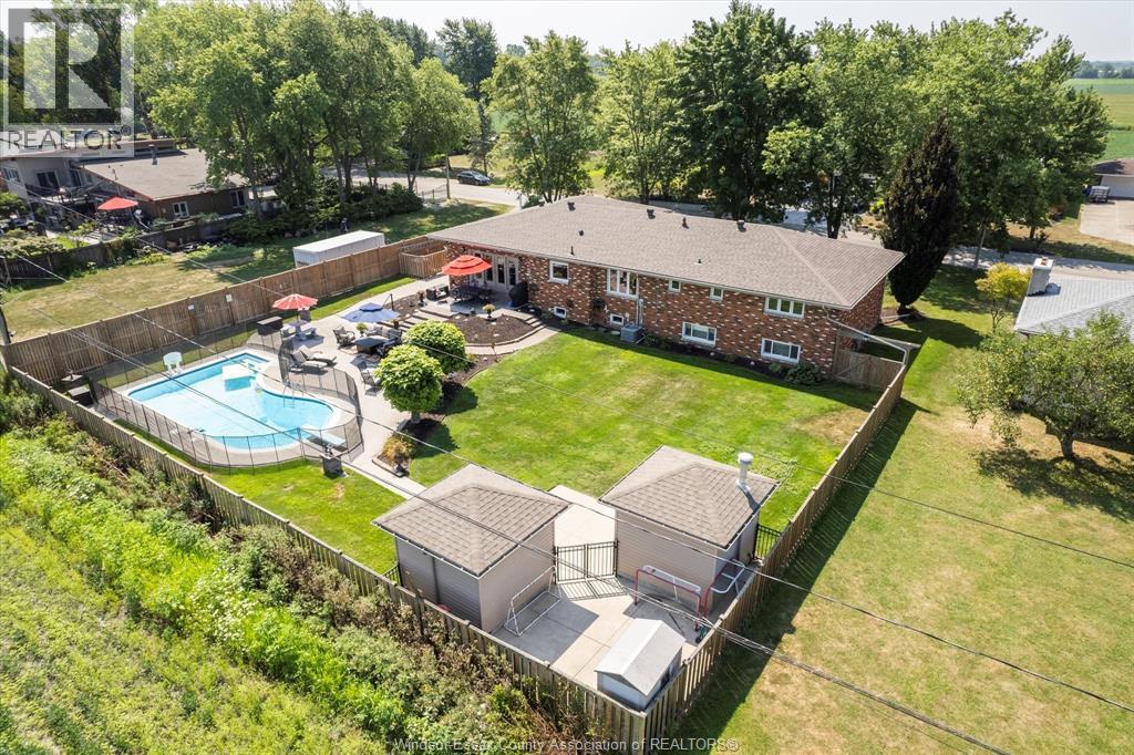 Photo 39 of 1690 Golfview Drive, Lasalle ON