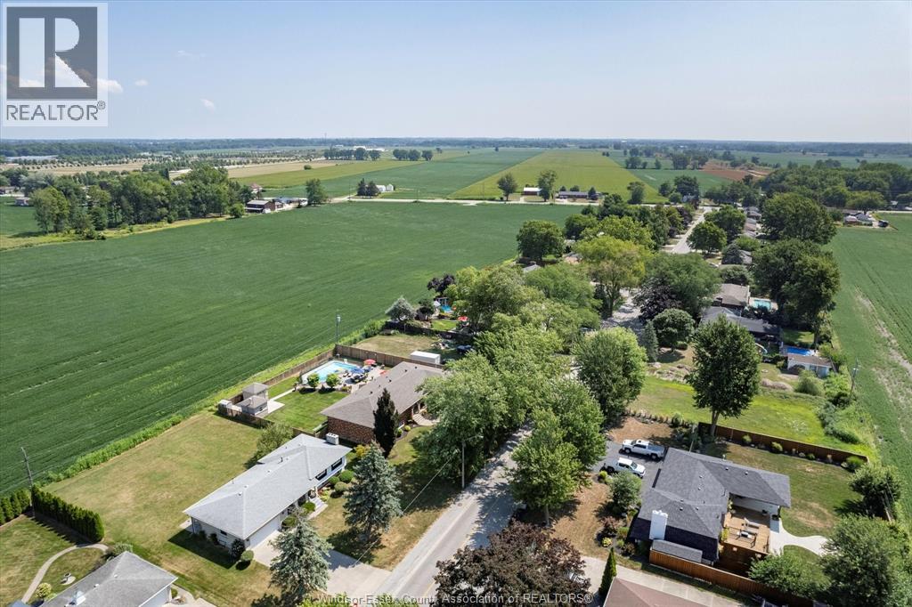 Photo 34 of 1690 Golfview Drive, Lasalle ON