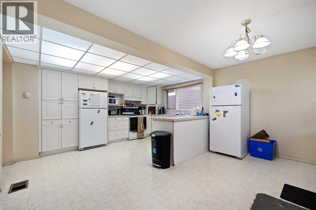 Single Family House for Sale in  Regal Crescent NE Renfrew Calgary 