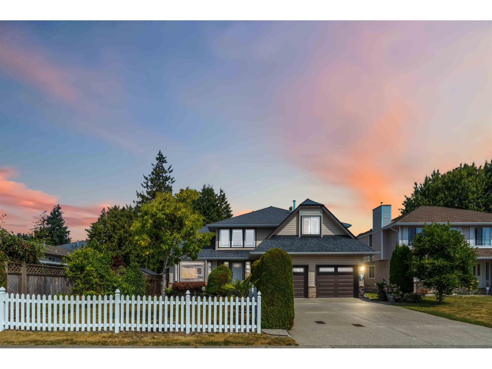 Photo 2 of 18843 61 A Avenue, Surrey BC