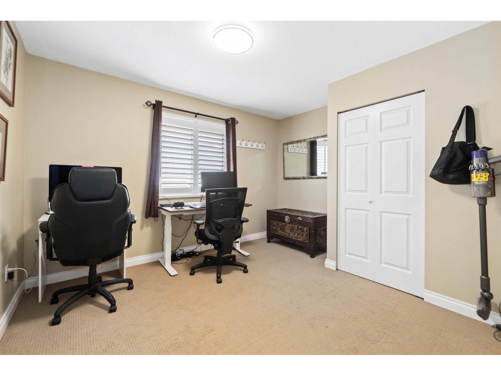 Photo 22 of 18843 61 A Avenue, Surrey BC