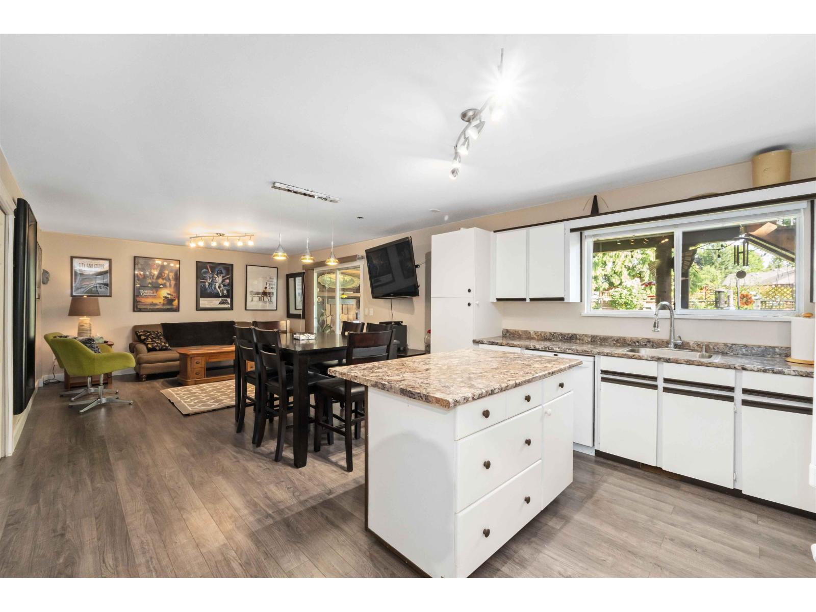 Photo 28 of 18843 61 A Avenue, Surrey BC