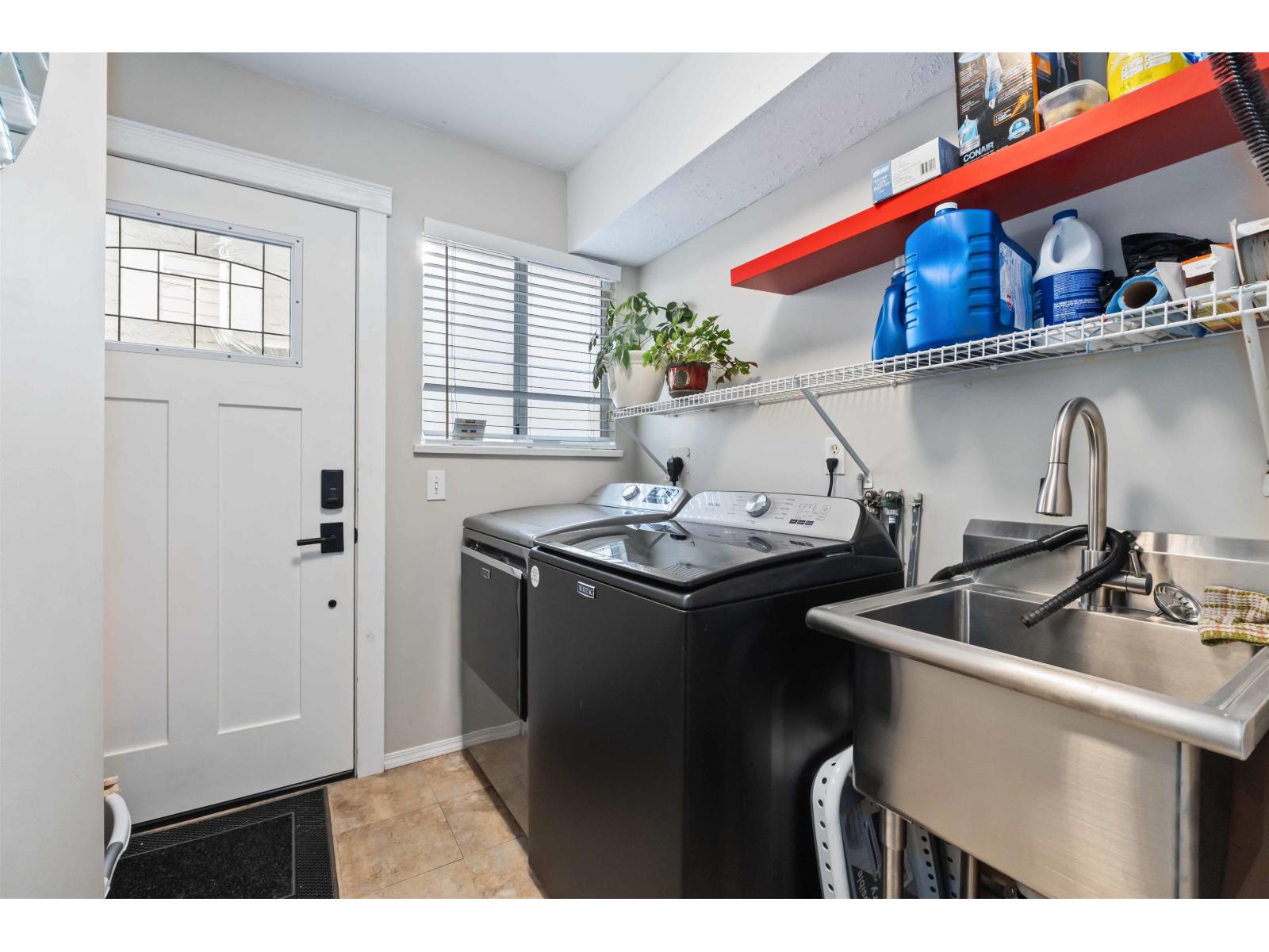 Photo 34 of 18843 61 A Avenue, Surrey BC