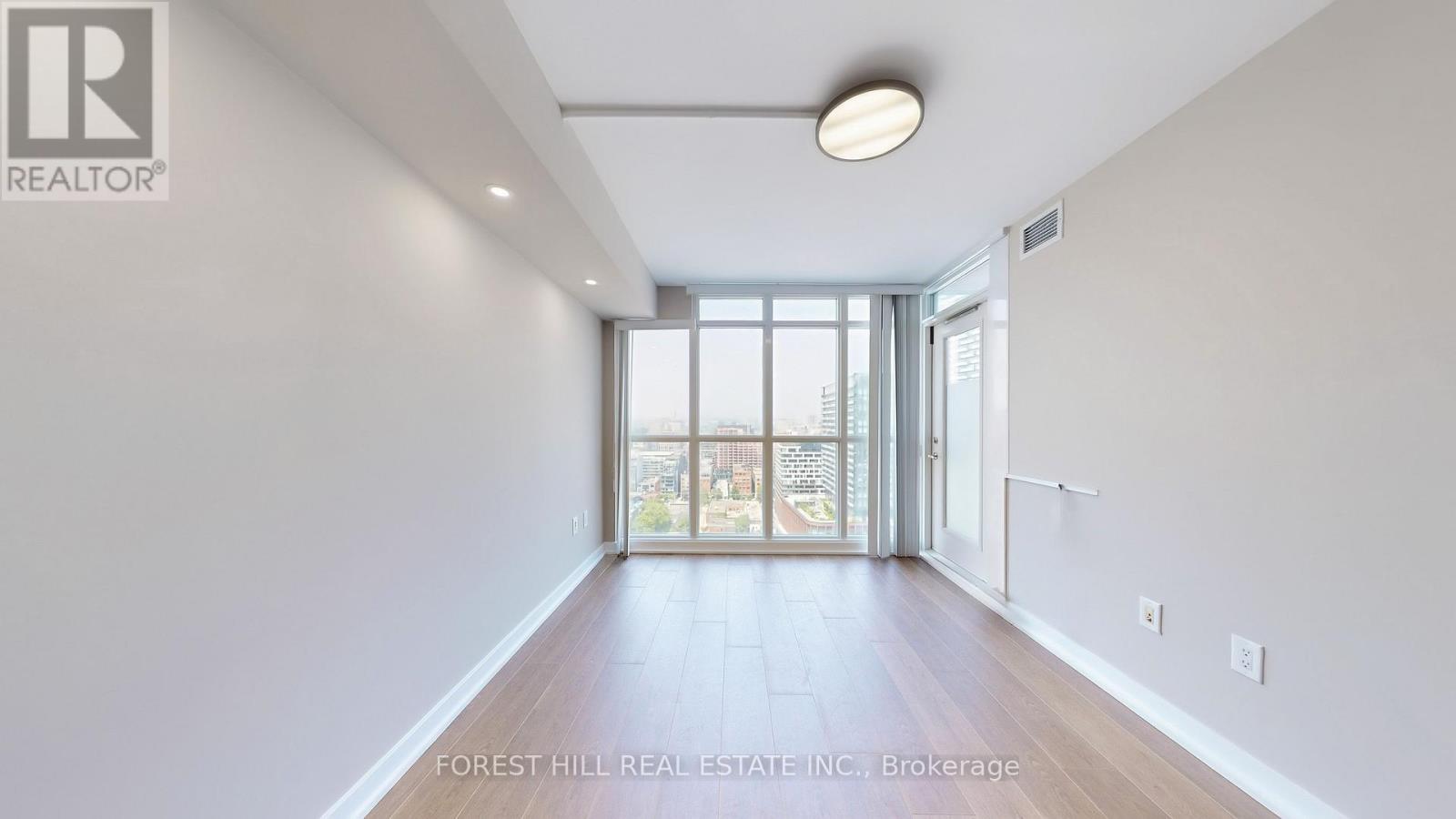 Photo 20 of 2816 15 Iceboat Terrace, Toronto ON