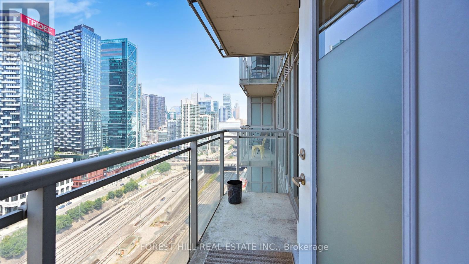 Photo 31 of 2816 15 Iceboat Terrace, Toronto ON