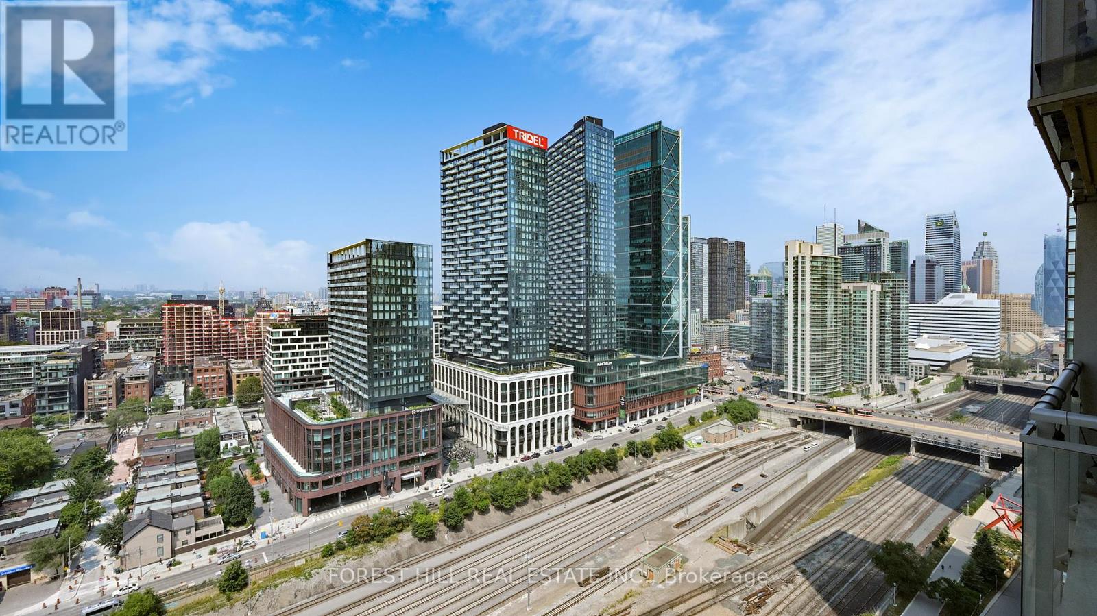 Photo 13 of 2816 15 Iceboat Terrace, Toronto ON