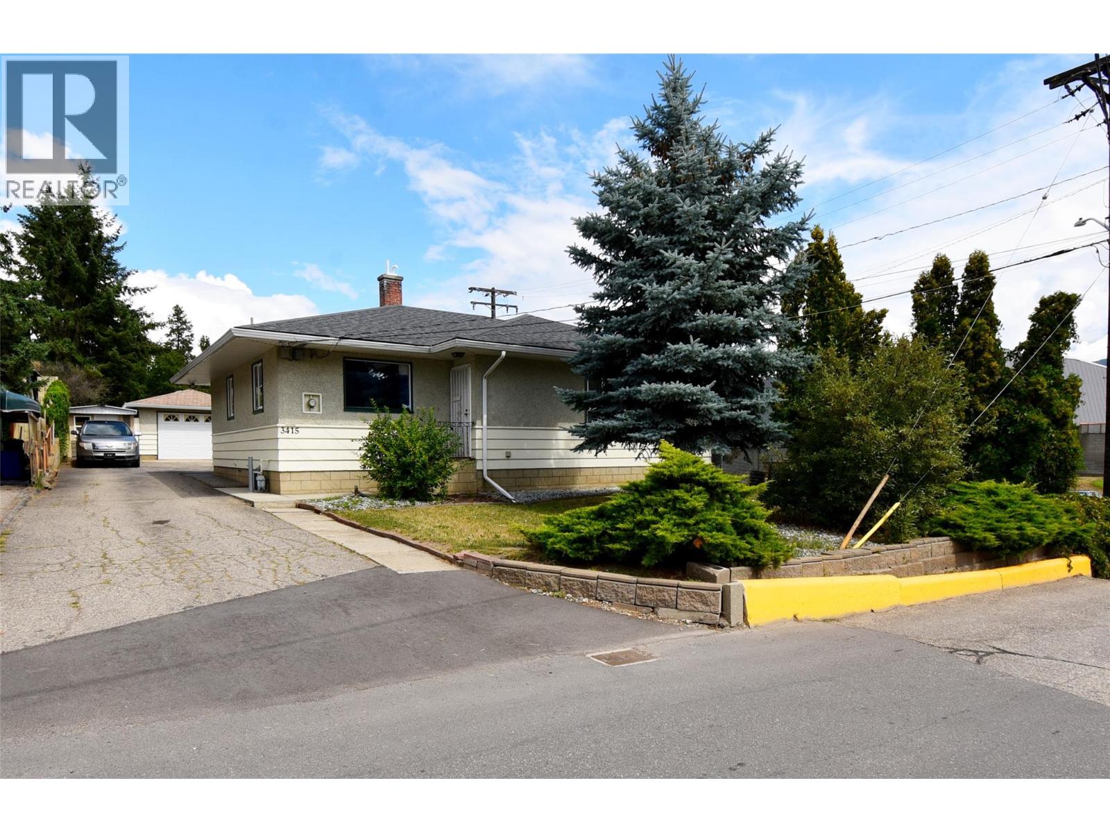 Photo 31 of 3415 35 Avenue, Vernon BC